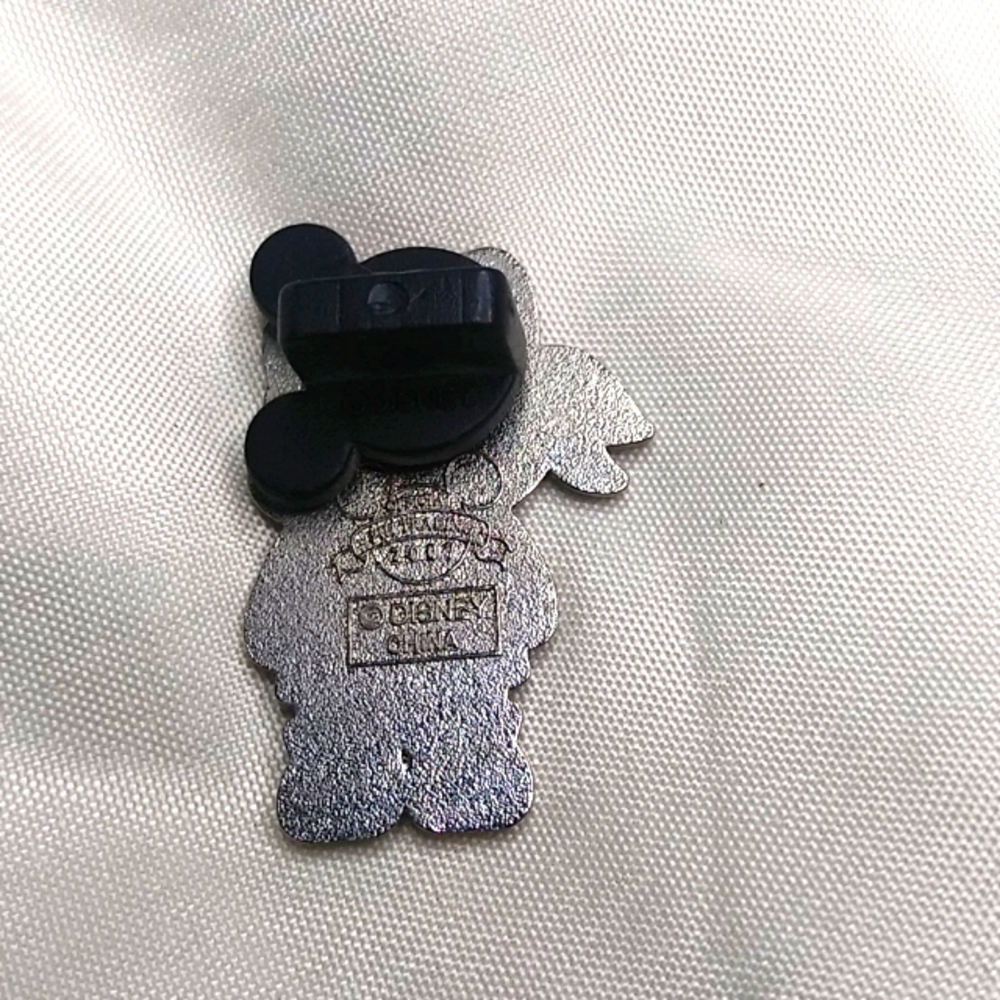 Disney Pin Pirate Chip - Picture 2 of 3